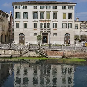 Le Di Palazzo Bortolan Guest house
